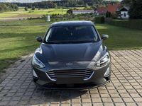 Gebraucht Ford Focus 125 PS (91 kW) 2018 Grau Limousine