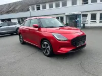 Neu Suzuki Swift Comfort+ 82 PS (60 kW) 2026 Burning red pearl metallic Kleinwagen