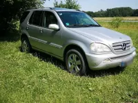 Gebraucht Mercedes ML270 Edition 163 PS (119 kW) 2005 Silber SUV