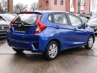 Gebraucht Honda Jazz Trend 102 PS (75 kW) 2016 Brilliant sporty blue Kleinwagen