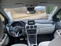 Gebraucht Mercedes B200 156 PS (114 kW) 2013 Van / Kleinbus