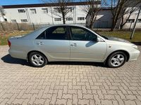 Gebraucht Toyota Camry 143 PS (105 kW) 2002 Gold Limousine