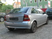 Gebraucht Opel Astra Njoy 103 PS (75 kW) 2003 Silber Limousine