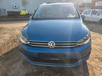 Gebraucht VW Touran 150 PS (110 kW) 2018 Blau Van / Kleinbus