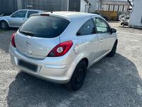 Gebraucht Opel Corsa 90 PS (66 kW) 2010 Silber Kleinwagen