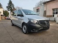 Gebraucht Mercedes Vito 163 PS (119 kW) 2019 Silber Van