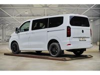 Neu VW Caravelle Life 150 PS (110 kW) 2025 Clear white Van