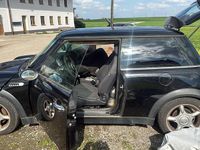Second-hand Mini Cooper 90 CP (66 kW) 2003 Negru Hatchback
