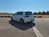 Gebraucht VW Golf VII Highline 150 PS (110 kW) 2015 Weiß Limousine
