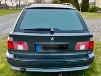 Gebraucht BMW 525 192 PS (141 kW) 2003 Grau Kombi