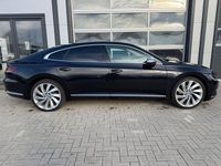 Gebraucht VW Arteon 190 PS (139 kW) 2018 Deep black Kleinwagen