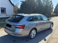 Gebraucht Skoda Superb 150 PS (110 kW) 2016 Kombi