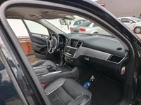 Gebraucht Mercedes ML350 258 PS (189 kW) 2011 Schwarz SUV