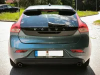 Gebraucht Volvo V40 Summum 150 PS (110 kW) 2013 Blau Limousine