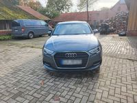 Gebraucht Audi A3 Sport 150 PS (110 kW) 2016 Grau Limousine
