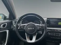 Gebraucht Kia Ceed 160 PS (117 kW) 2022 Grün Kleinwagen