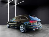 Second-hand Audi A4 Advanced 204 CP (150 kW) 2023 Negru Break