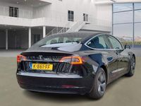 Second-hand Tesla Model 3 Standard Range 225 kW (306 CP) 2020 Negru Berlinǎ