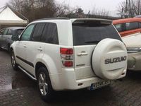 Gebraucht Suzuki Grand Vitara Comfort 169 PS (124 kW) 2012 Weiß SUV