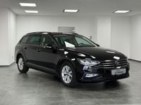 Gebraucht VW Passat Basis 150 PS (110 kW) 2023 Deep black Kombi