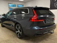 Gebraucht Volvo V60 Inscription 190 PS (139 kW) 2021 Grau Kombi