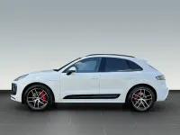 Begagnad Porsche Macan 381 HK (280 kW) 2023 Vit SUV