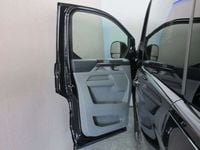 Gebraucht Ford Transit Custom Titanium 150 PS (110 kW) 2024 Obsidian schwarz metallic Van / Kleinbus