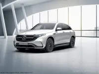 Gebraucht Mercedes EQC400 AMG line 300 kW (408 PS) 2023 Manufaktur opalithweiß bright SUV