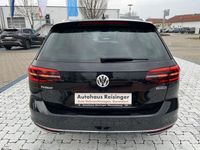 Gebraucht VW Passat Highline 272 PS (200 kW) 2019 Deep black perleffekt Kombi