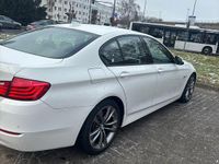 Gebraucht BMW 530 258 PS (189 kW) 2015 Weiß Limousine