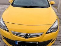 Gebraucht Opel Astra S 136 PS (100 kW) 2015 Gelb Limousine