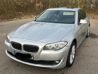 Gebraucht BMW 520 184 PS (135 kW) 2012 Silber Limousine