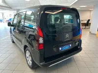 Używany Citroën Berlingo SELECTION 98 KM (72 kW) 2015 Czarny Minivan