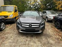 Gebraucht Mercedes GLA220 170 PS (125 kW) 2015 Grau SUV