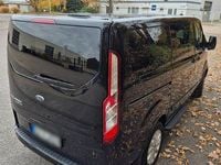 Gebraucht Ford Tourneo Titanium 131 PS (96 kW) 2020 Schwarz Van / Kleinbus