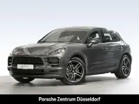 Gebraucht Porsche Macan 245 PS (180 kW) 2021 Vulkangraumetallic SUV