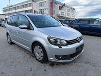 Gebraucht VW Touran Highline 105 PS (77 kW) 2012 Van / Kleinbus