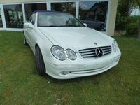 Gebraucht Mercedes CLK500 306 PS (225 kW) 2003 Alabasterweiss  unilack Cabrio
