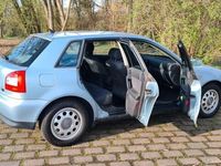 gebraucht Audi A3 8L, Kristallblau Metallic, BJ 2002,hervorragender Zustand