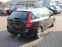 Gebraucht Kia Ceed Sportswagon LX 109 PS (80 kW) 2008 Zilinaschwarz met. Kombi
