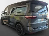 Gebraucht VW Multivan 150 PS (110 kW) 2026 Grau Van / Kleinbus