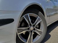 Gebraucht Mercedes E200 Classic 184 PS (135 kW) 2008 Limousine