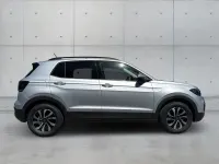 Gebraucht VW T-Cross Life 110 PS (80 kW) 2023 Reflex silver metallic SUV