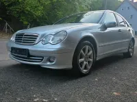 Gebraucht Mercedes C220 150 PS (110 kW) 2006 Silber Limousine