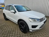 Gebraucht VW Touareg Edition 262 PS (192 kW) 2018 Weiß SUV