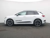 Gebraucht Audi Q4 e-tron S-Line 210 kW (286 PS) 2024 Gletscherweiß metallic SUV
