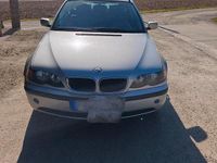 Gebraucht BMW 318 143 PS (105 kW) 2003 Silber Kombi