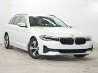 Gebraucht BMW 520 190 PS (139 kW) 2022 Mineralweiss met. Kombi