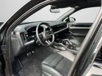Gebraucht Porsche Cayenne 475 PS (349 kW) 2024 Chromitschwarzmetallic (metallic) SUV
