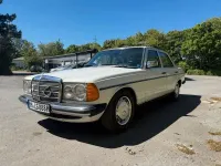 Gebraucht Mercedes 200 94 PS (69 kW) 1979 Weiß Limousine